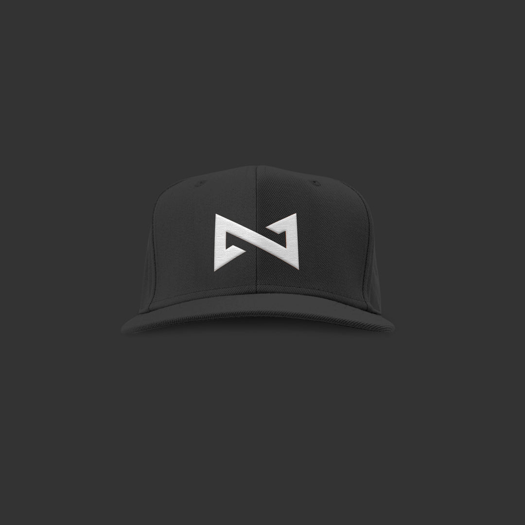 Mintoss Cap Black with White